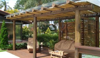 Quais as principais diferenças entre pergolado e gazebo de madeira? | MZ MADEIRAS TROPICAIS