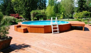 Vantagens do deck de madeira em piscinas | MZ MADEIRAS TROPICAIS